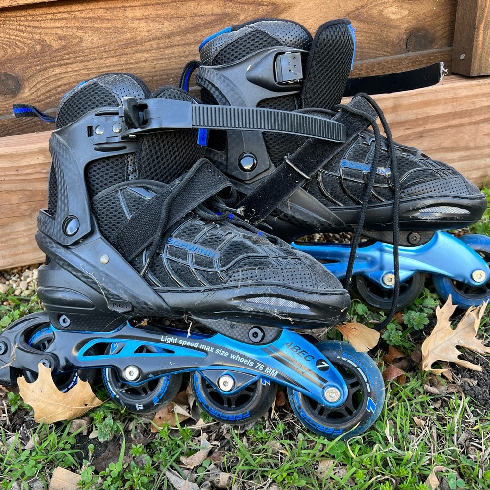 Schwinn Black and Blue Inline Skates/Rollerblades
